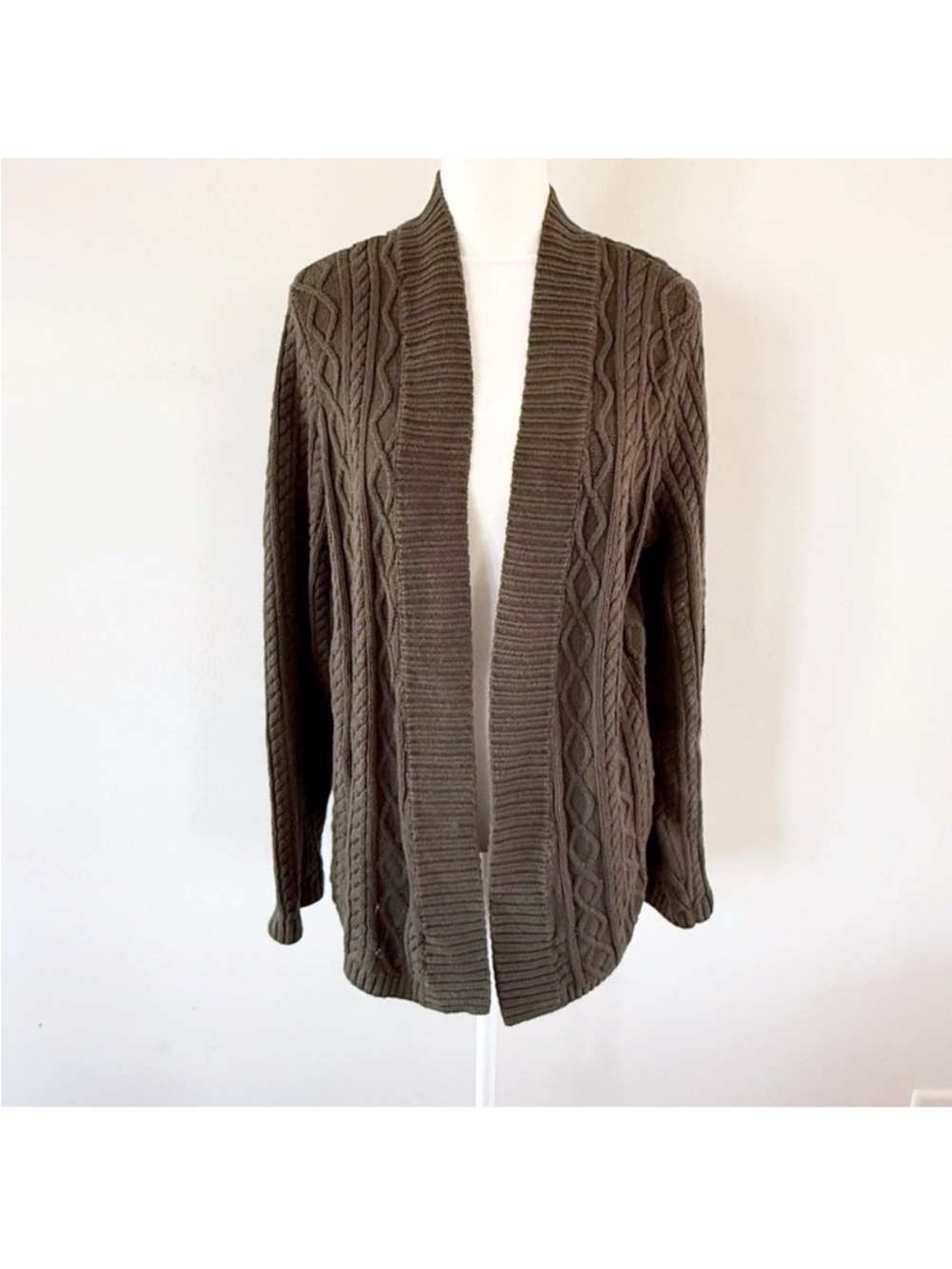 Jeanne Pierre Women 100% Cotton Cable Knit Cardigan Medium Classic Timeless Cozy